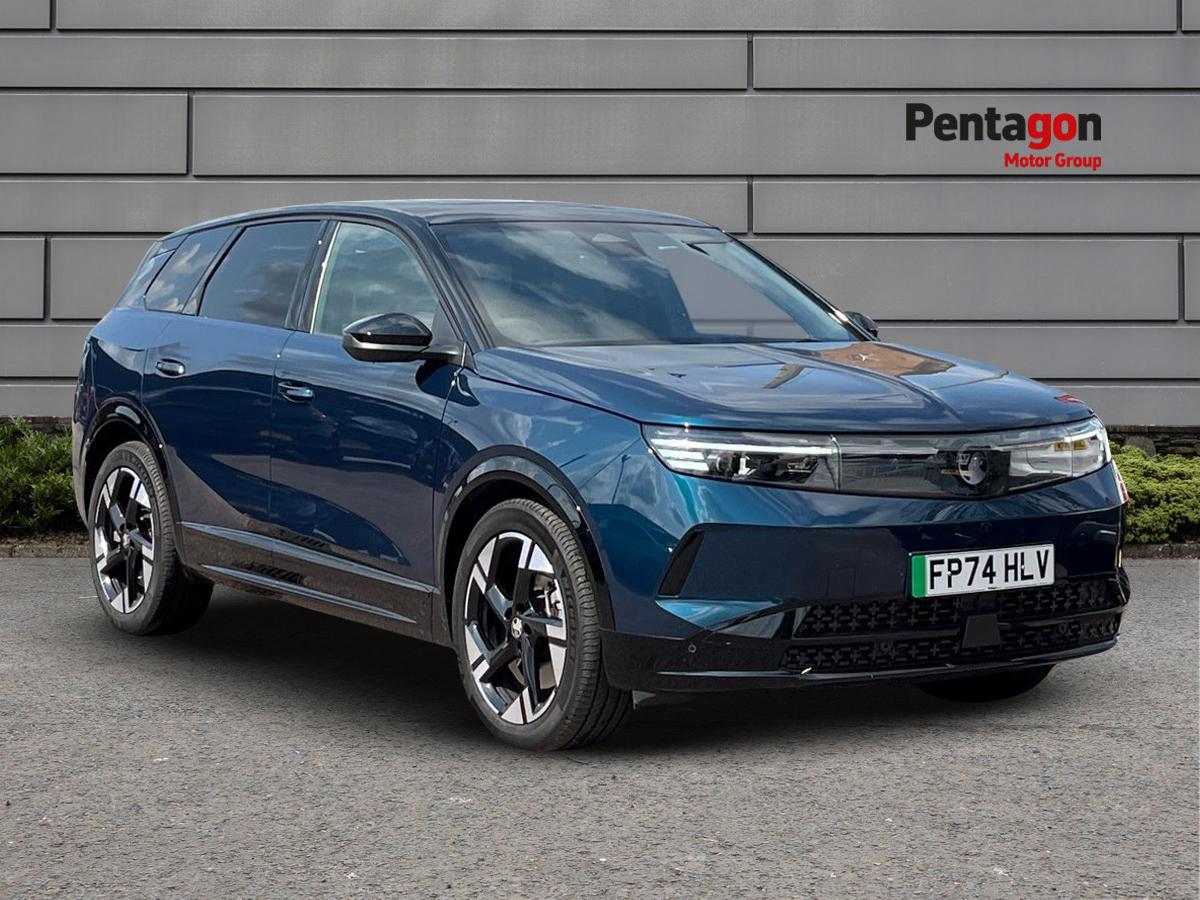 Main listing image - Vauxhall Grandland