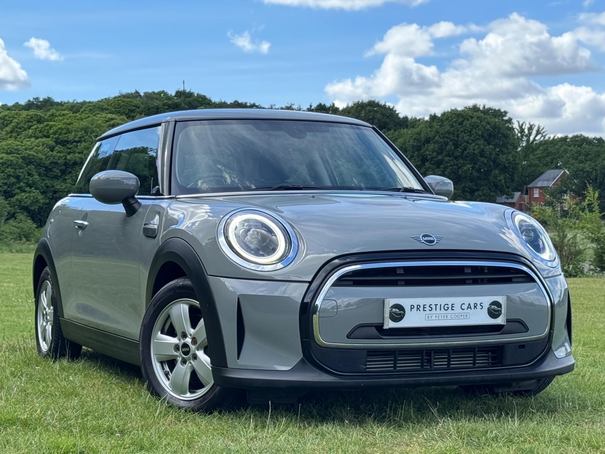 Main listing image - MINI Hatchback