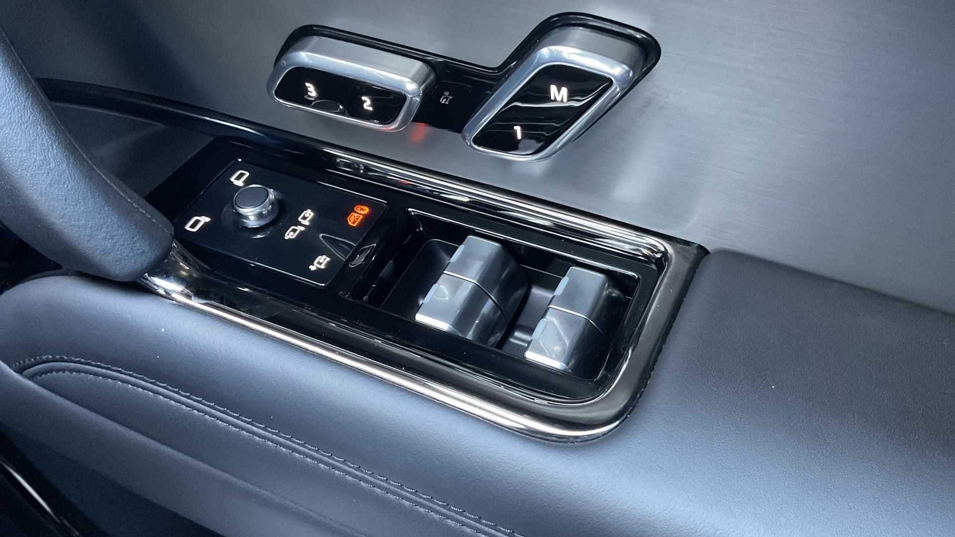 Main listing image - Land Rover Range Rover Sport