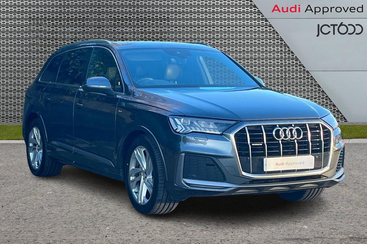 Main listing image - Audi Q7