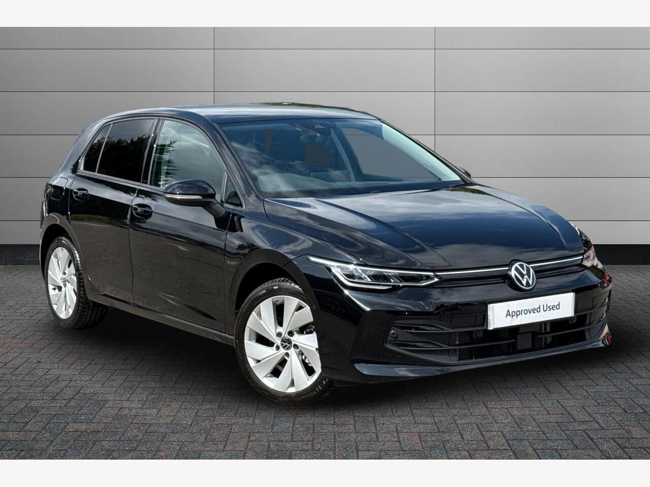 Main listing image - Volkswagen Golf