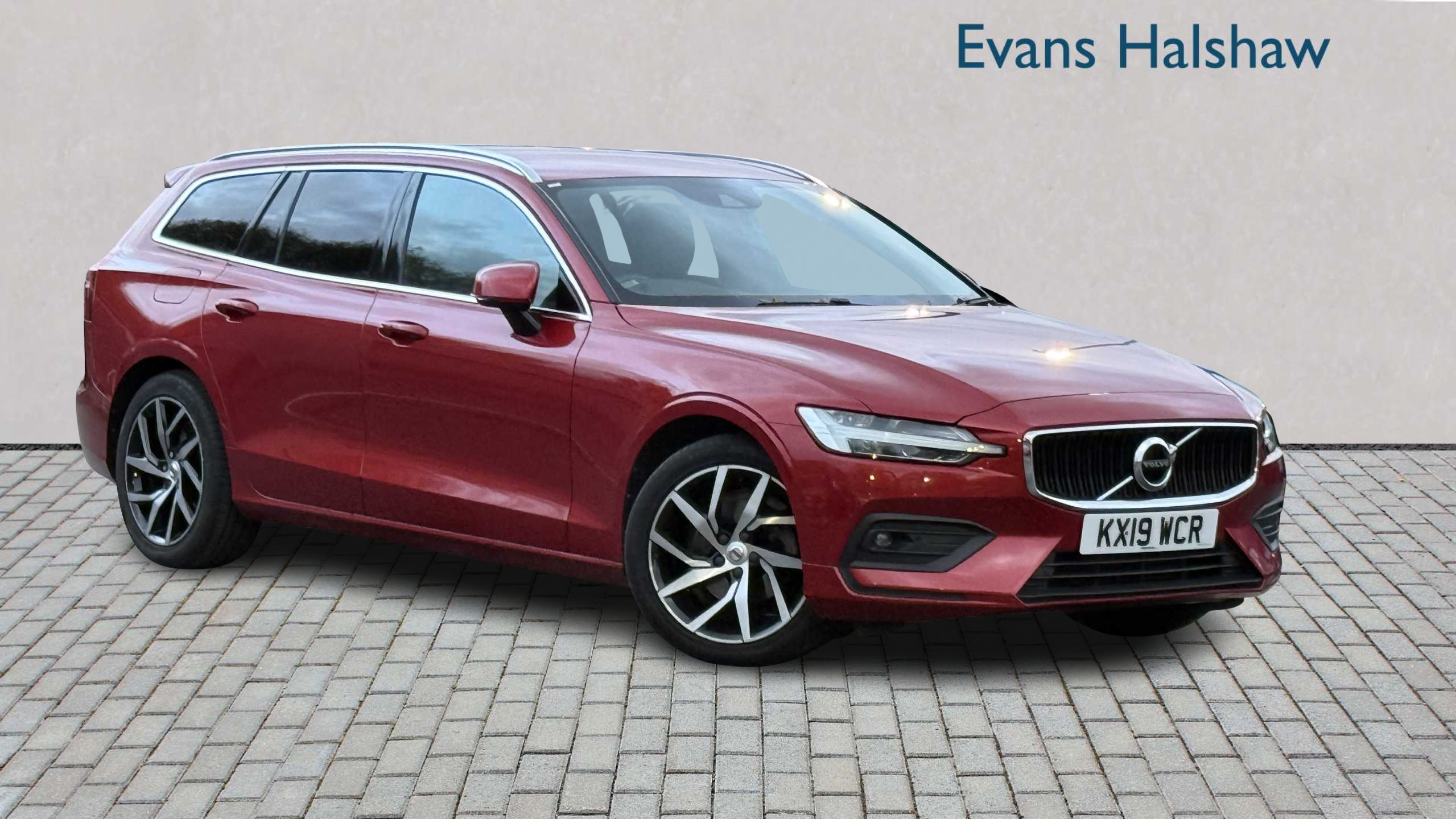 Main listing image - Volvo V60