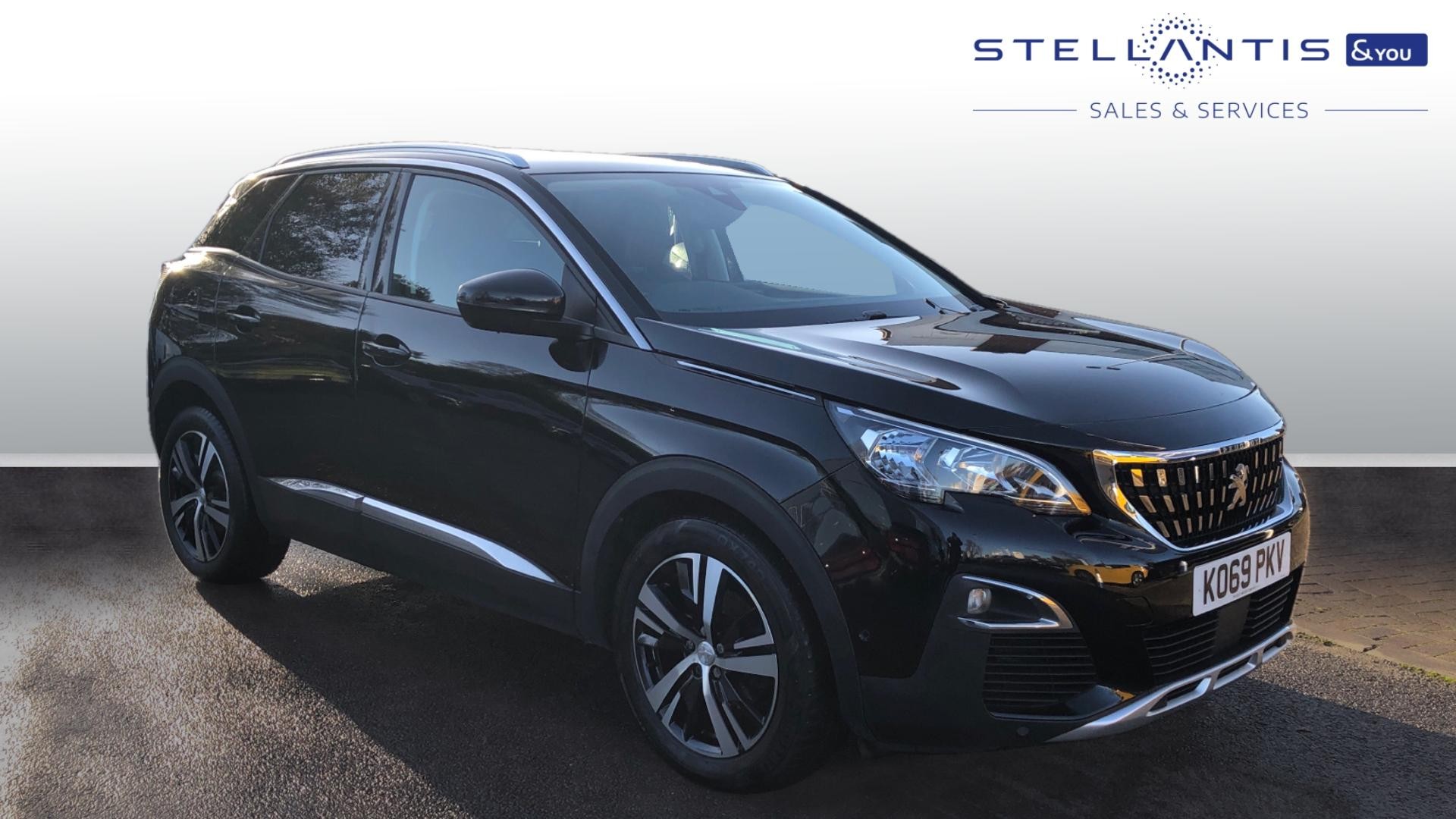 Main listing image - Peugeot 3008