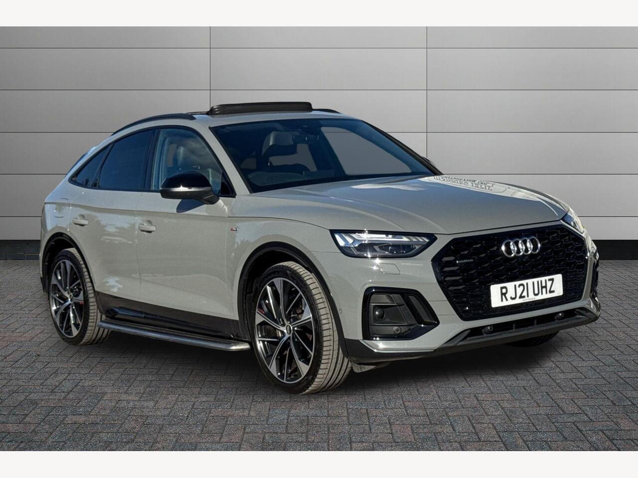 Main listing image - Audi Q5