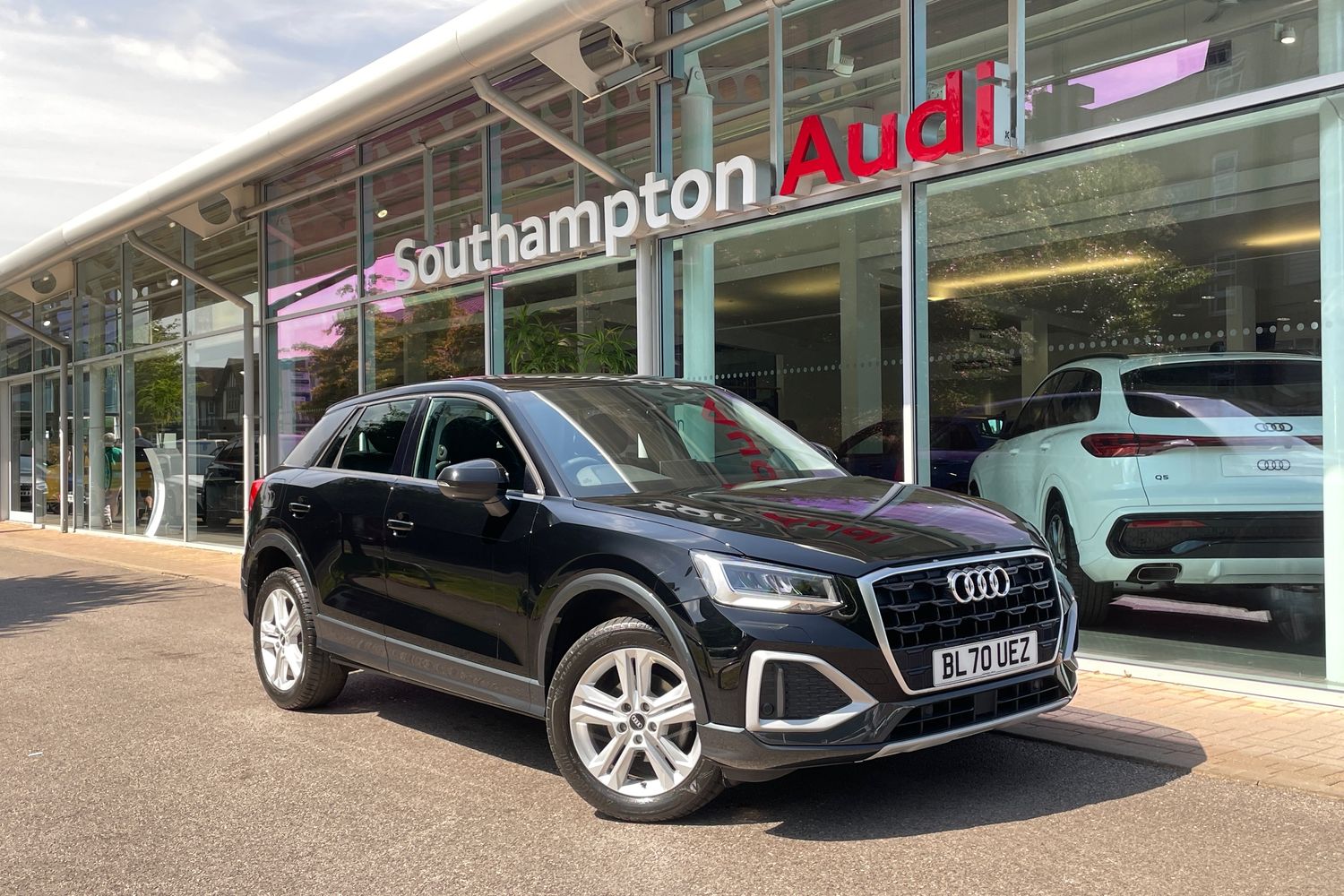 Main listing image - Audi Q2