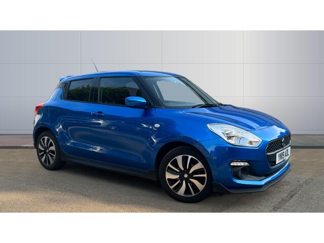 Main listing image - Suzuki Swift