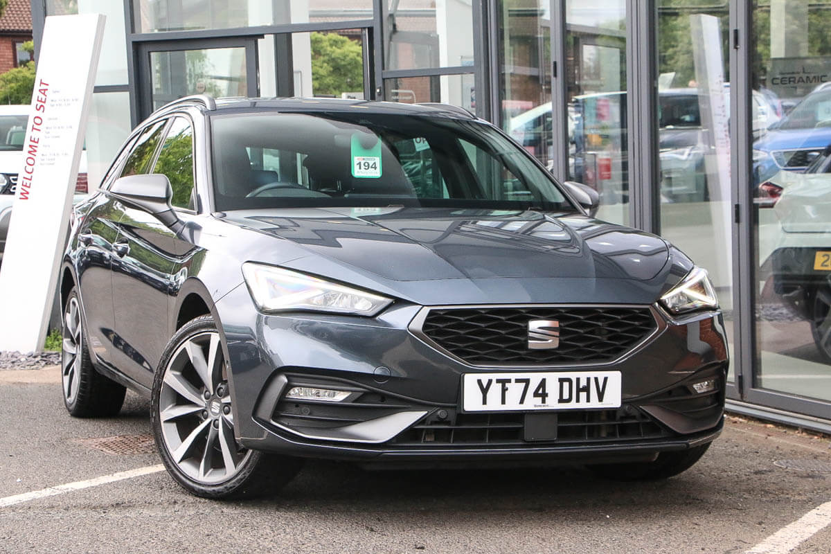Main listing image - SEAT Leon