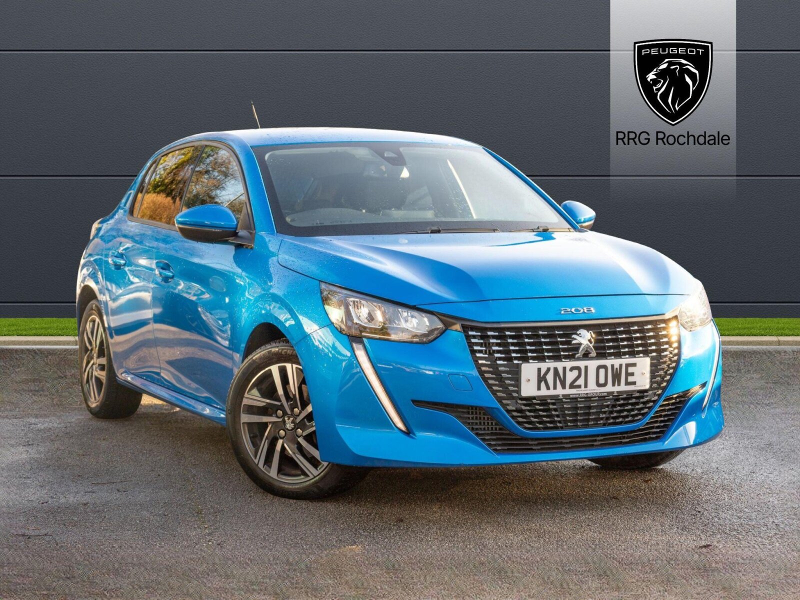 Main listing image - Peugeot 208