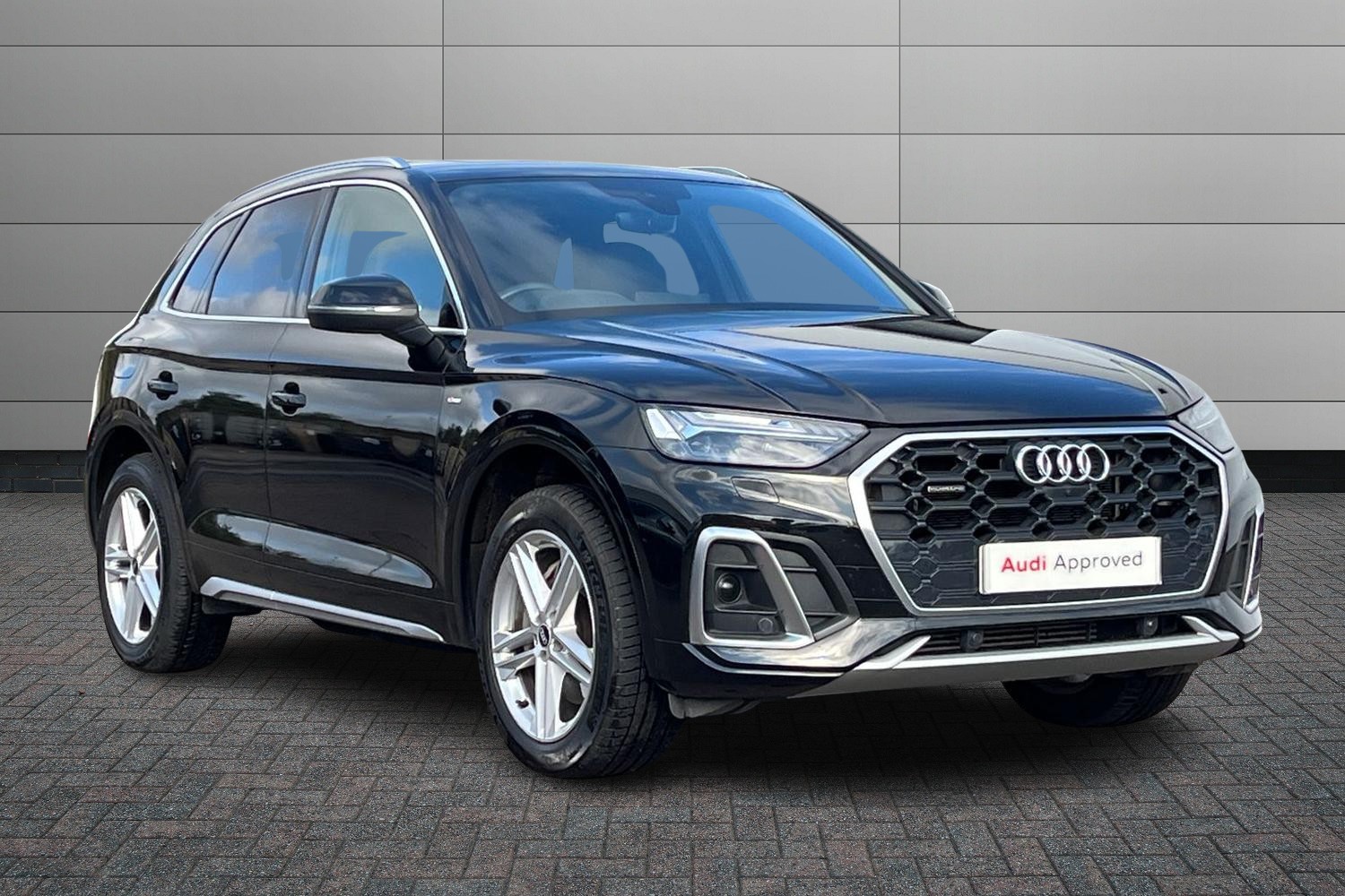 Main listing image - Audi Q5