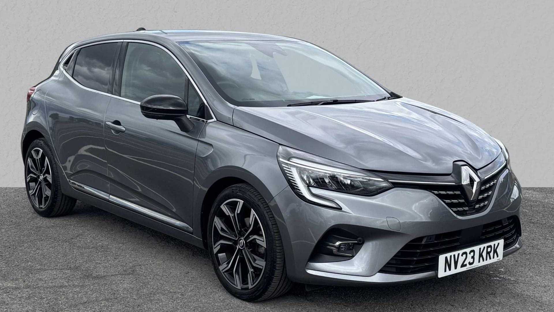 Main listing image - Renault Clio