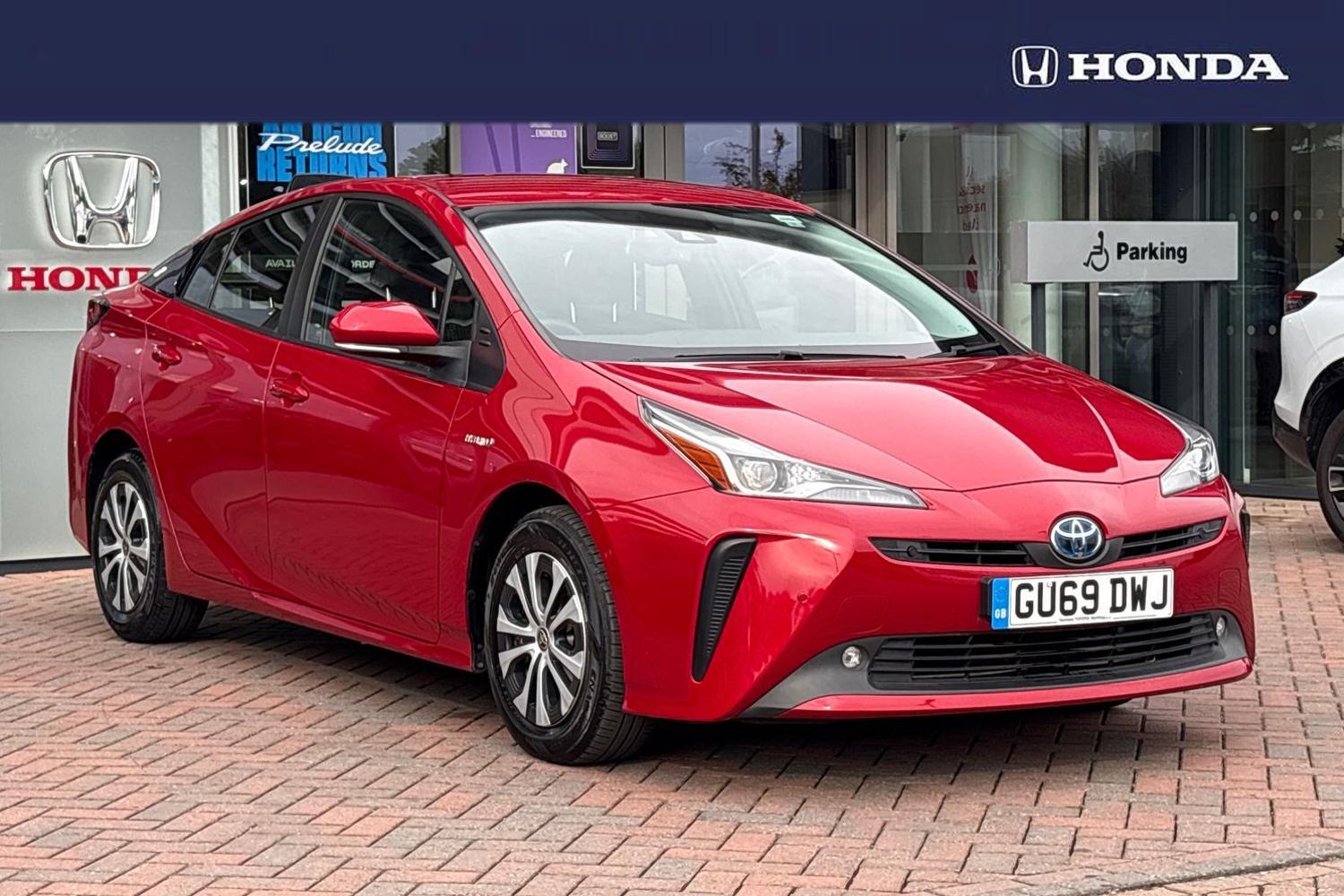 Main listing image - Toyota Prius