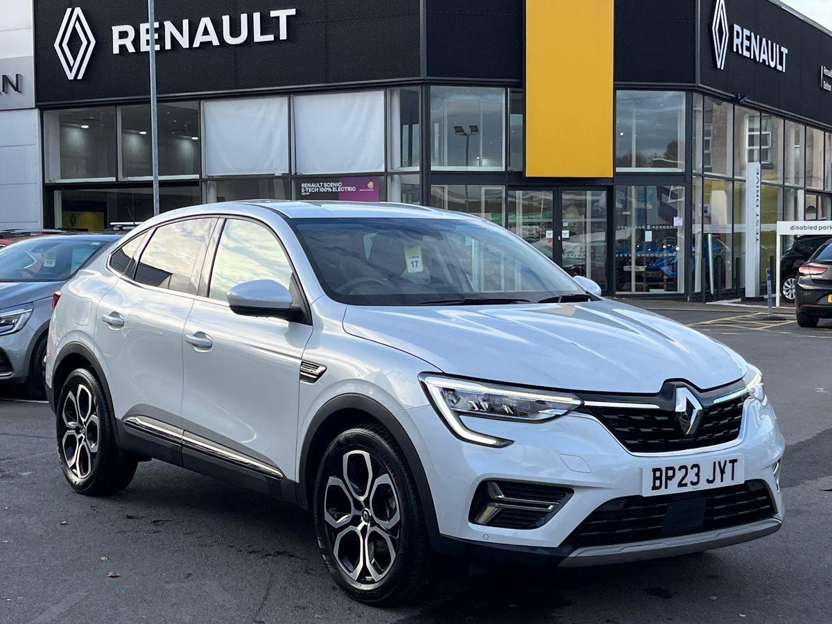 Main listing image - Renault Arkana