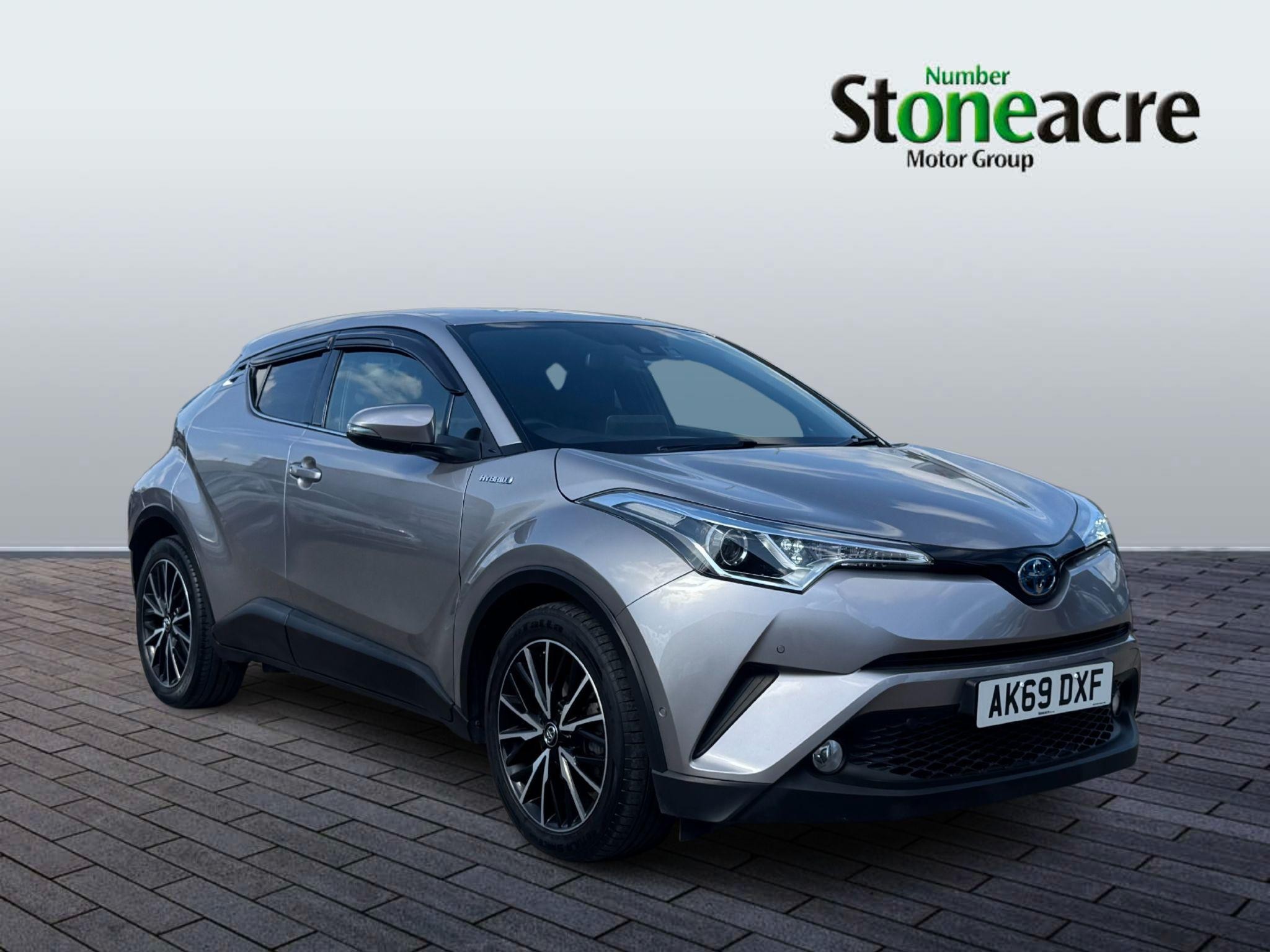 Main listing image - Toyota C-HR