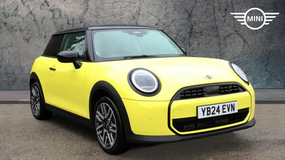 Main listing image - MINI Hatchback