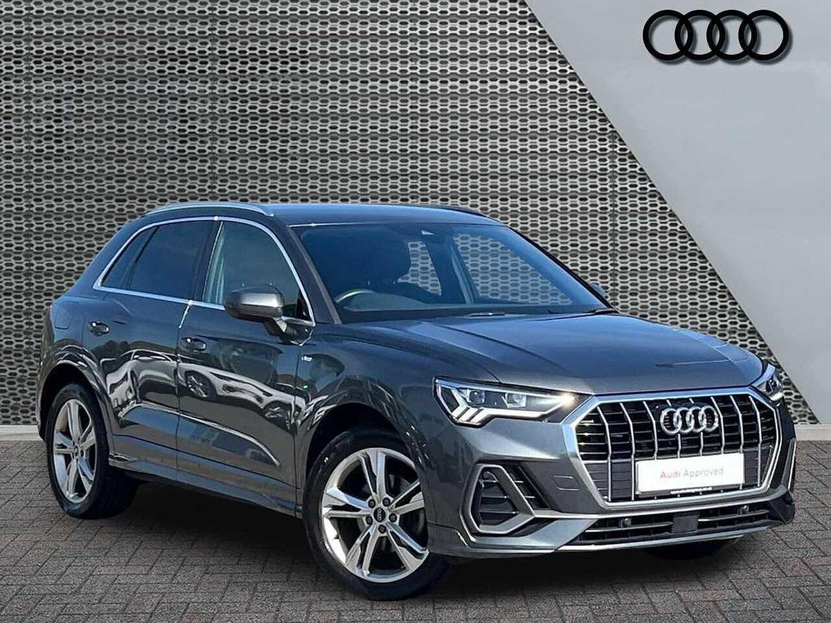 Main listing image - Audi Q3