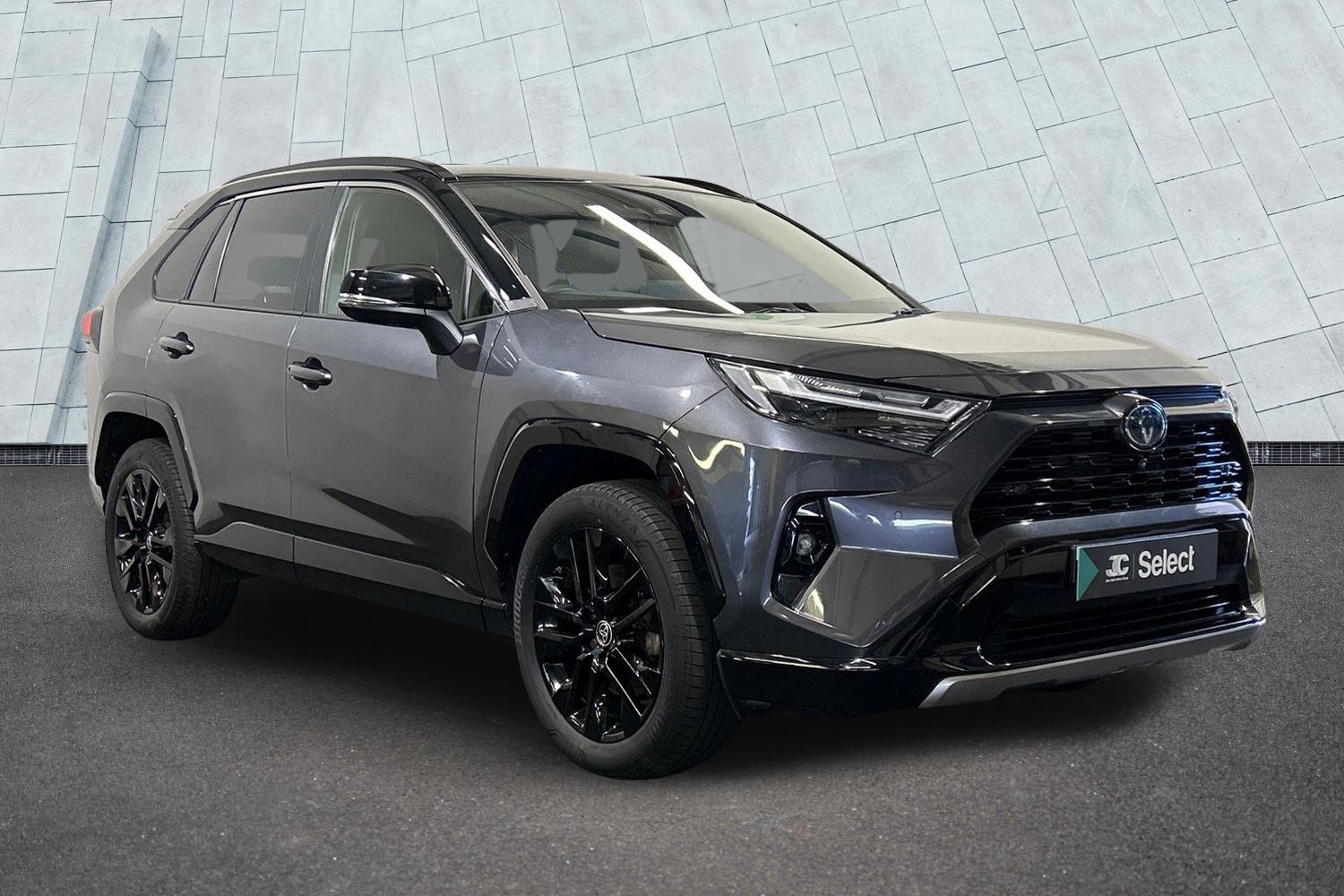 Main listing image - Toyota RAV4