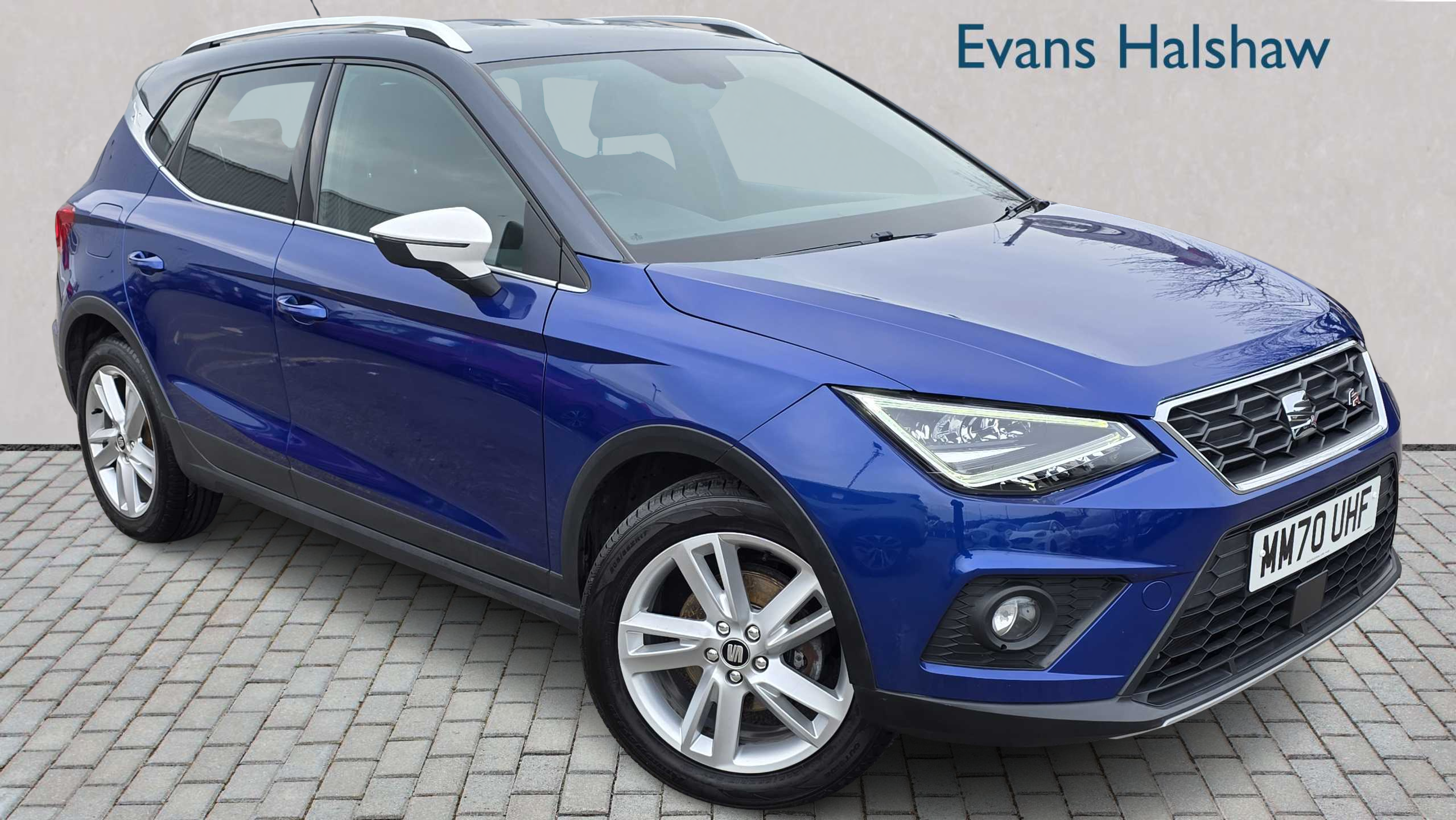 Main listing image - SEAT Arona