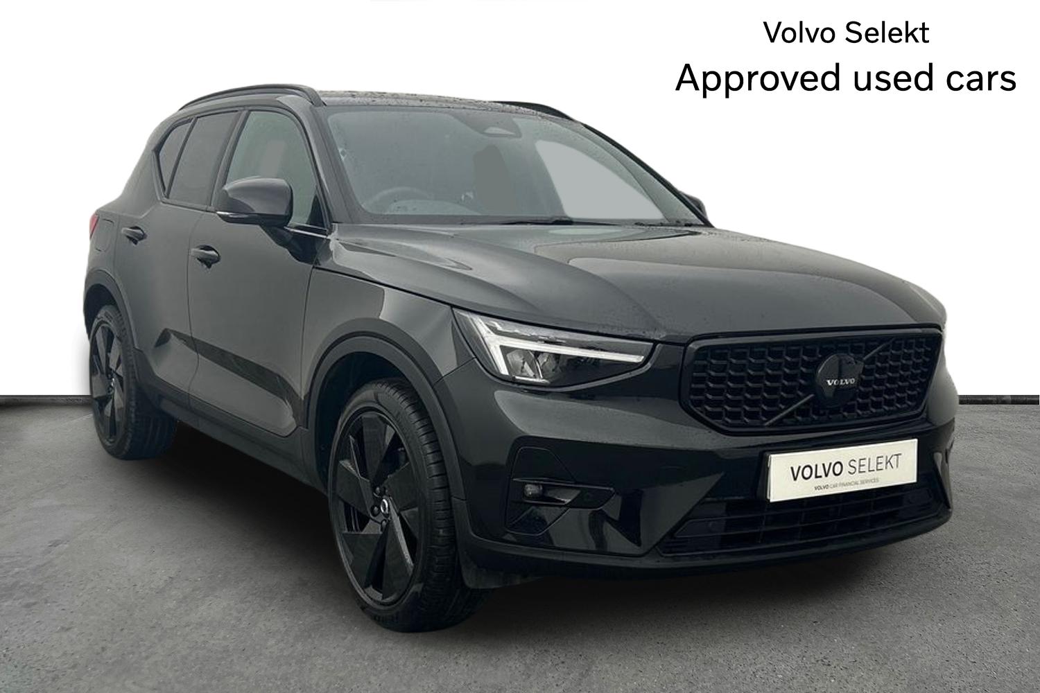 Main listing image - Volvo XC40