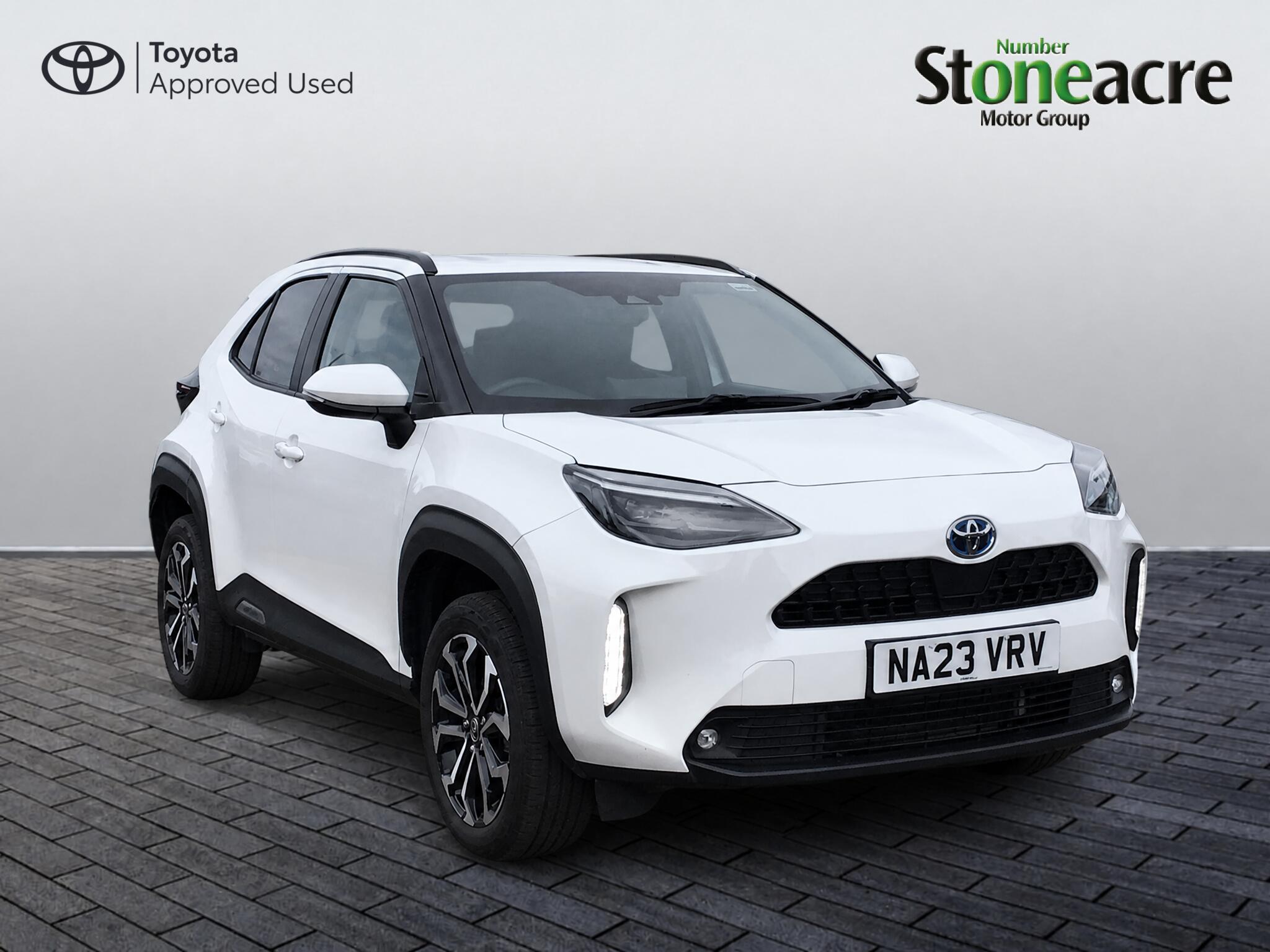 Main listing image - Toyota Yaris Cross