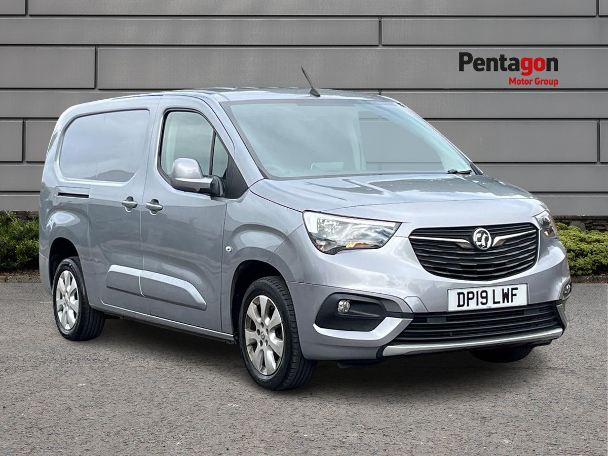 Main listing image - Vauxhall Combo Cargo