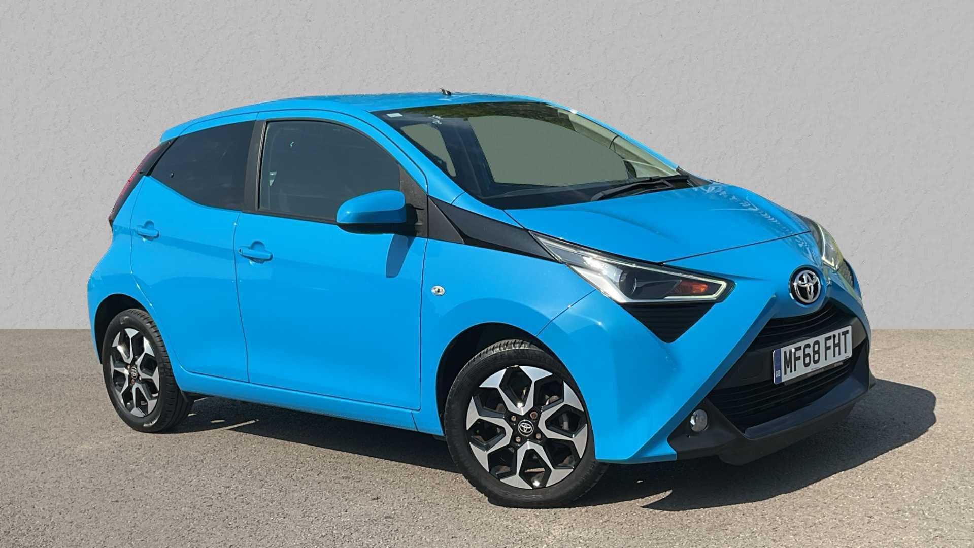 Main listing image - Toyota Aygo