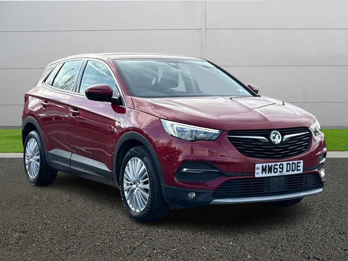 Main listing image - Vauxhall Grandland X