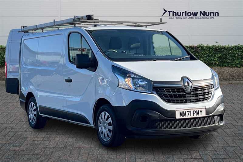 Main listing image - Renault Trafic