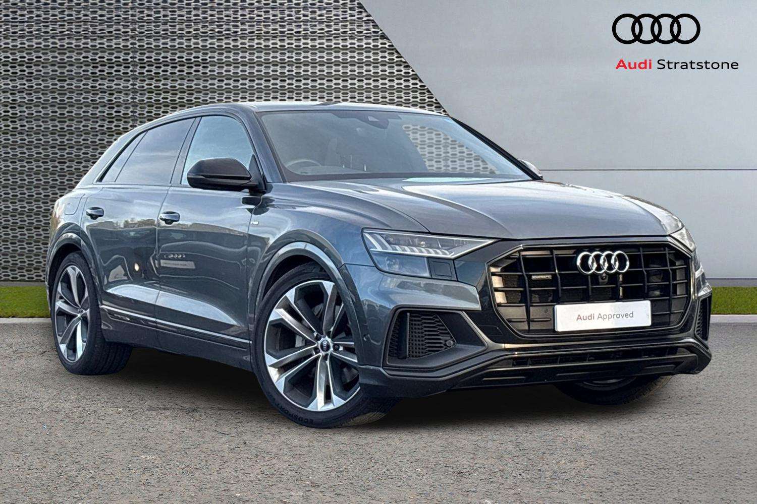 Main listing image - Audi Q8