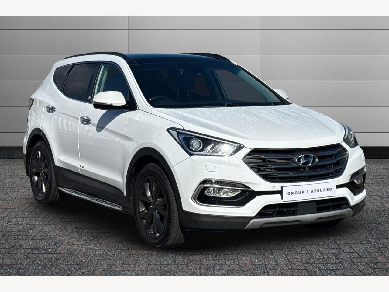 Main listing image - Hyundai Santa Fe