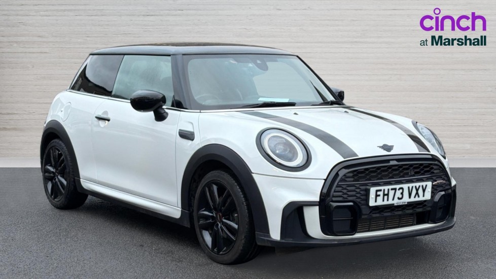 Main listing image - MINI Hatchback