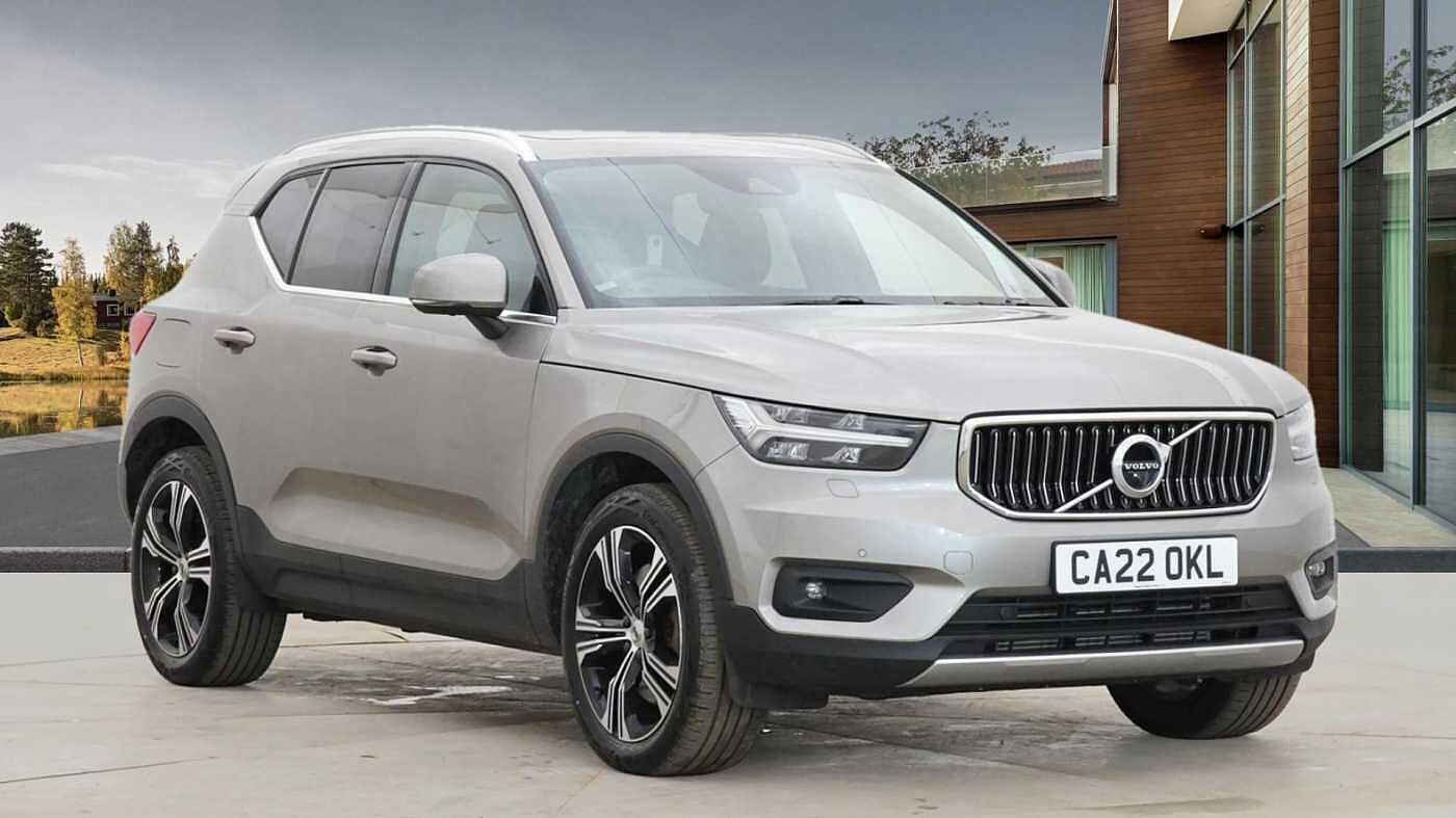 Main listing image - Volvo XC40 Recharge