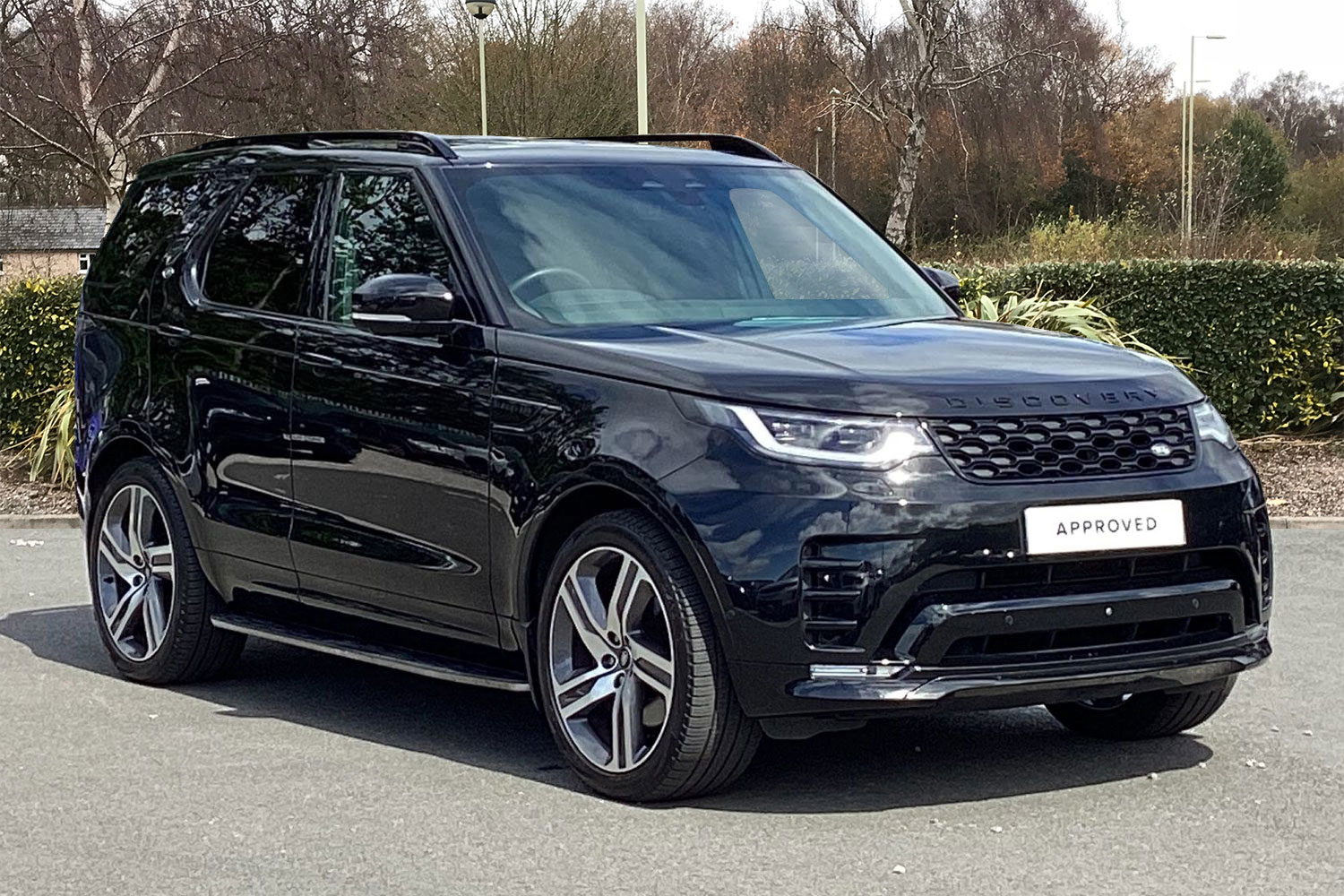 Main listing image - Land Rover Discovery
