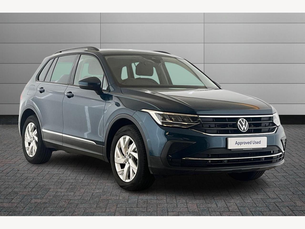 Main listing image - Volkswagen Tiguan