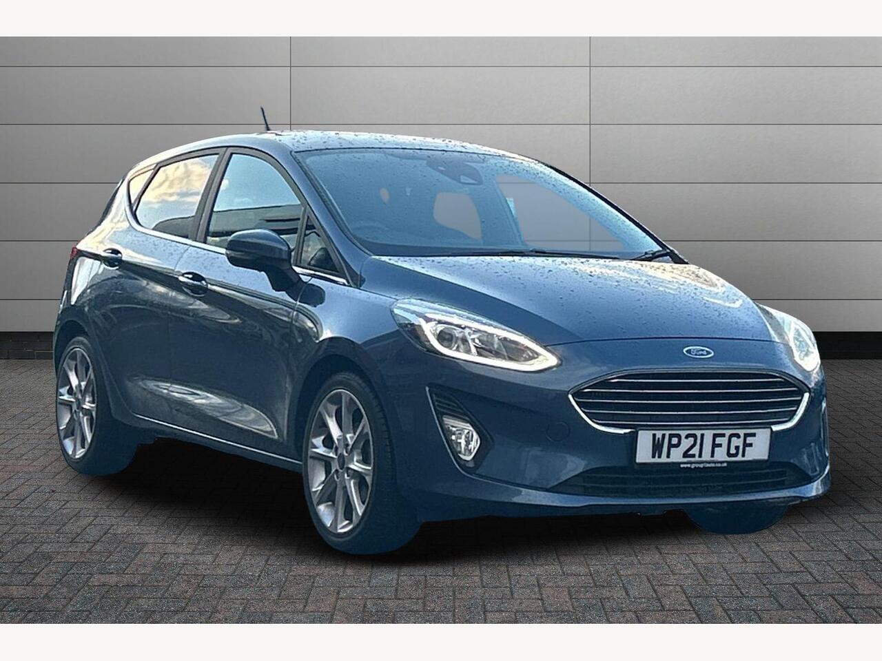 Main listing image - Ford Fiesta