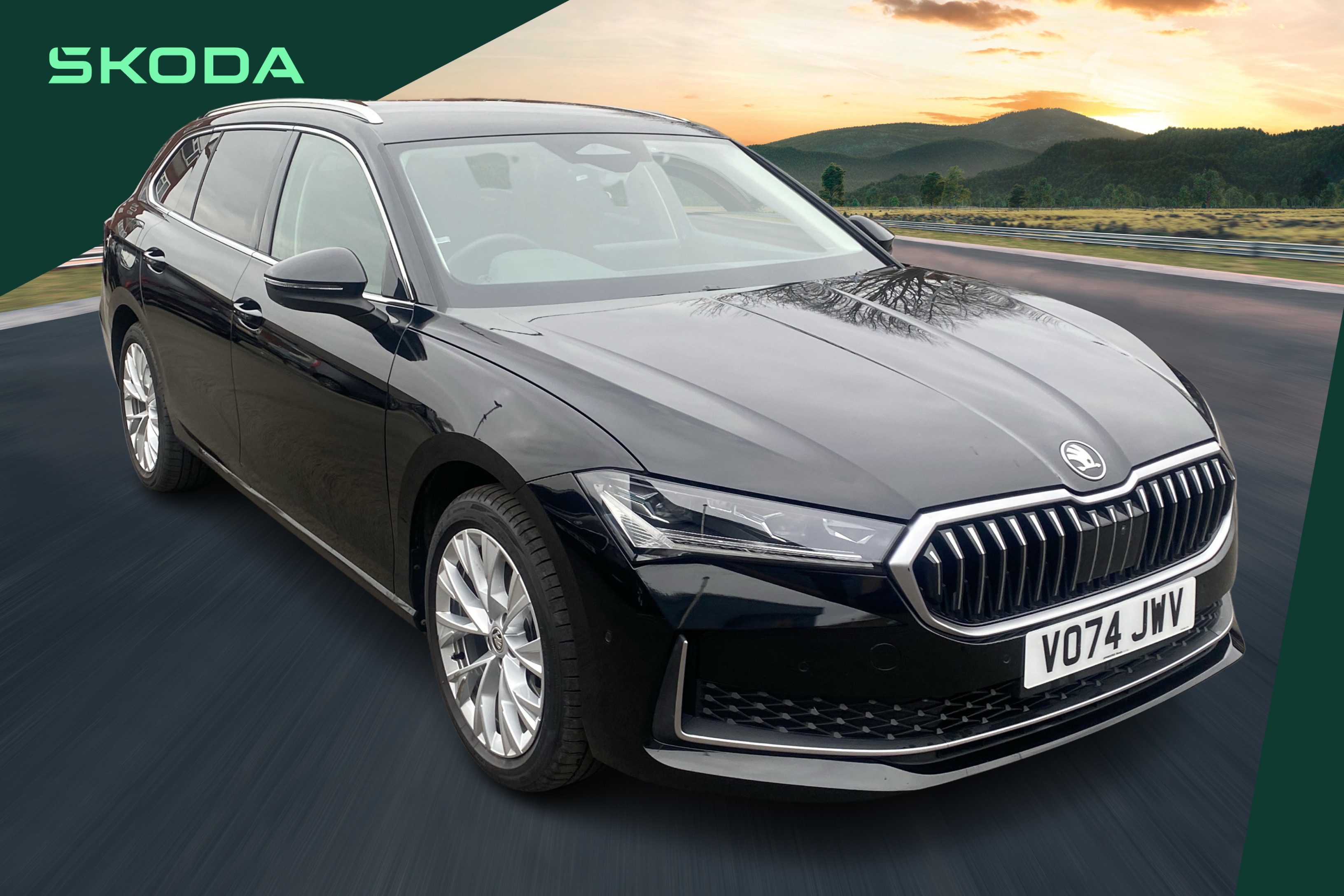 Main listing image - Skoda Superb Estate
