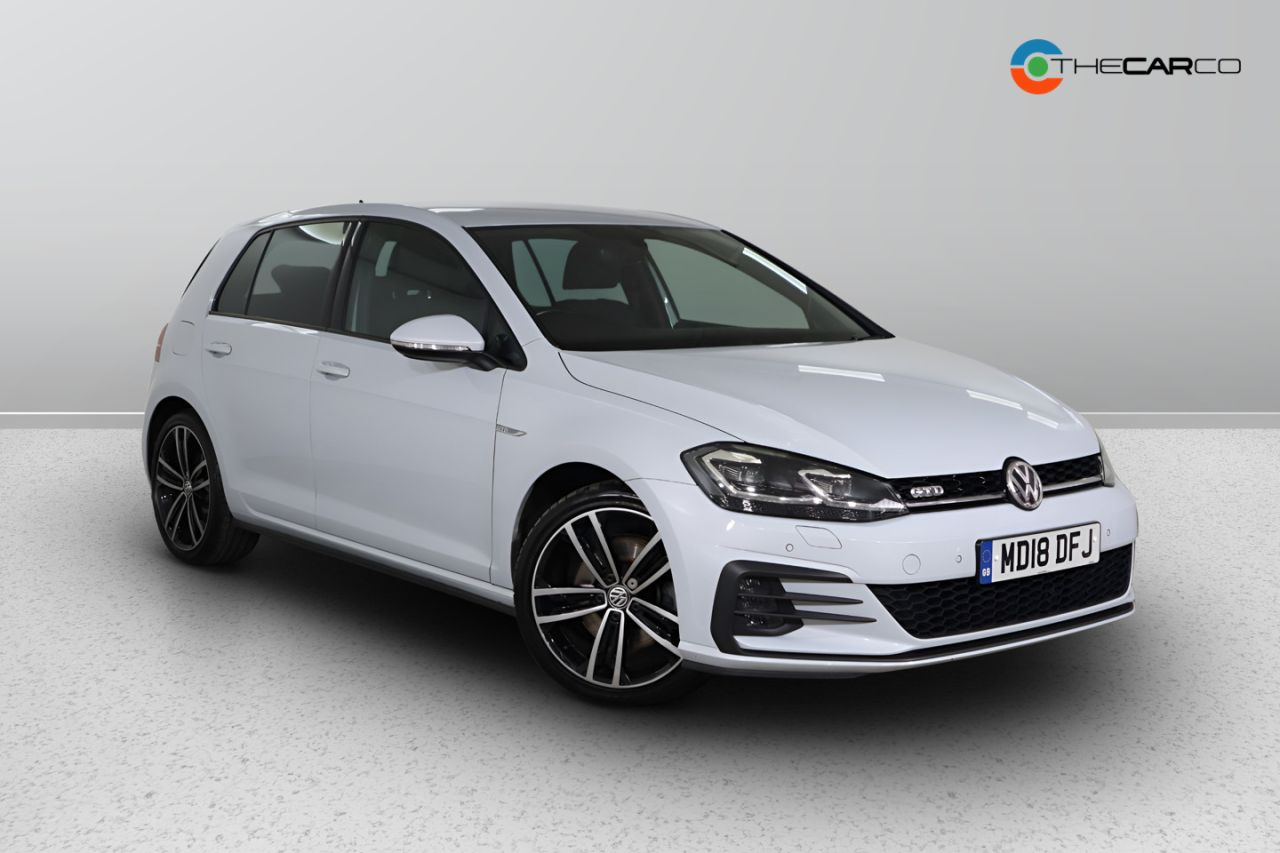 Main listing image - Volkswagen Golf