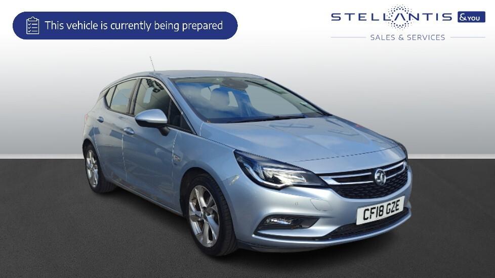 Main listing image - Vauxhall Astra