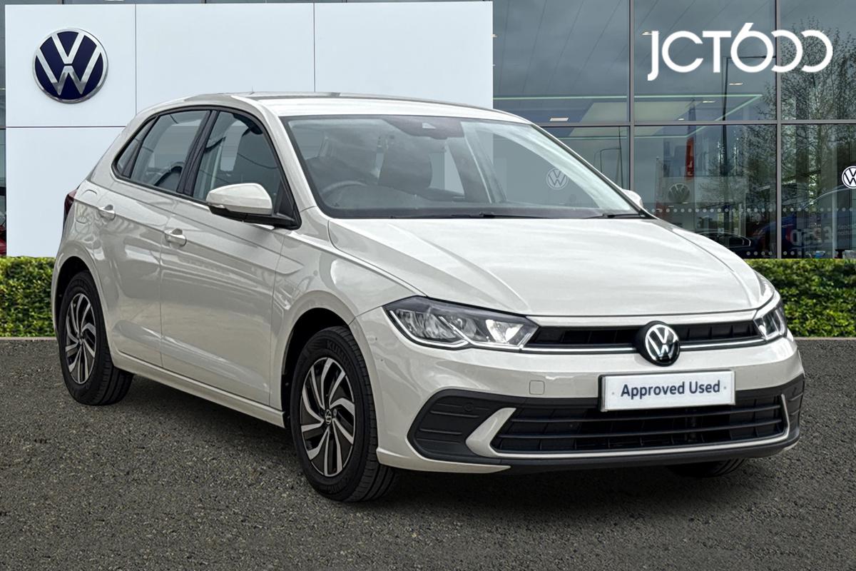 Main listing image - Volkswagen Polo