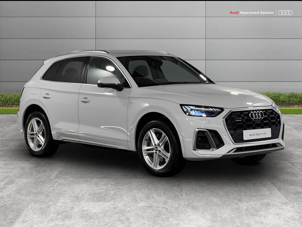Main listing image - Audi Q5