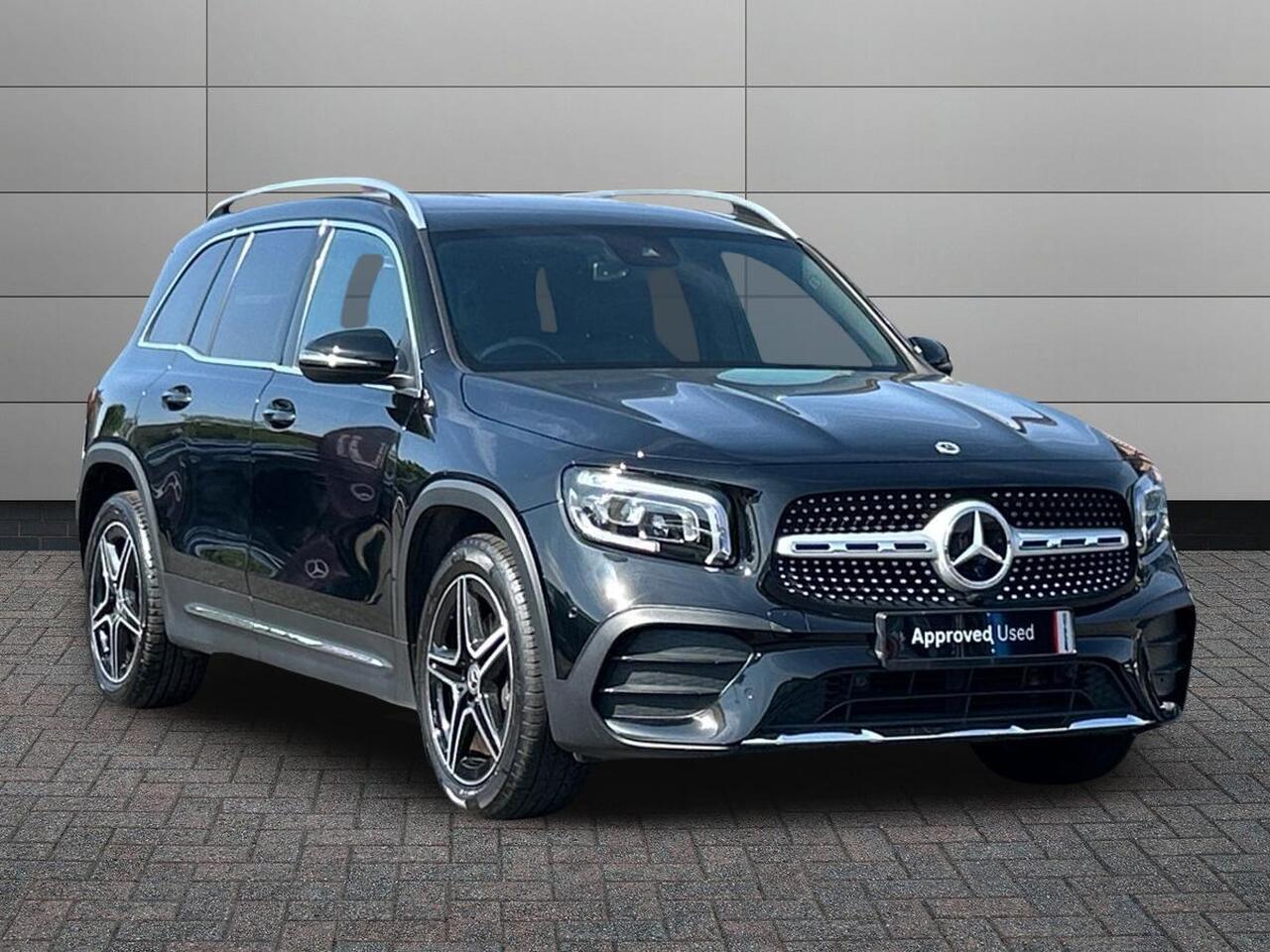 Main listing image - Mercedes-Benz GLB