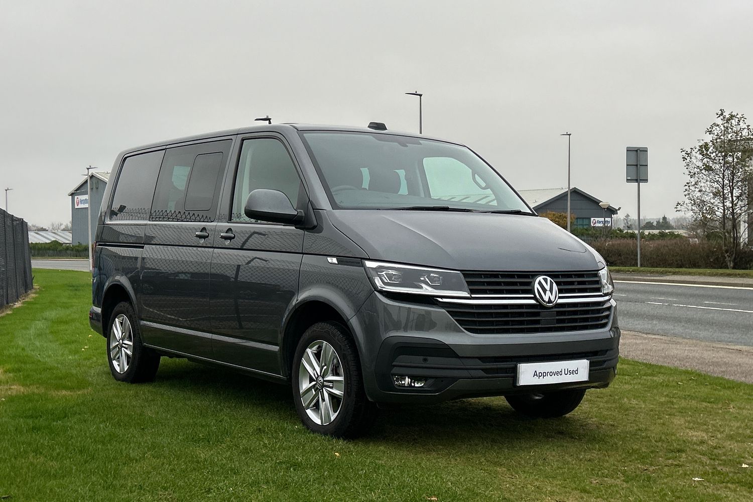 Main listing image - Volkswagen Transporter