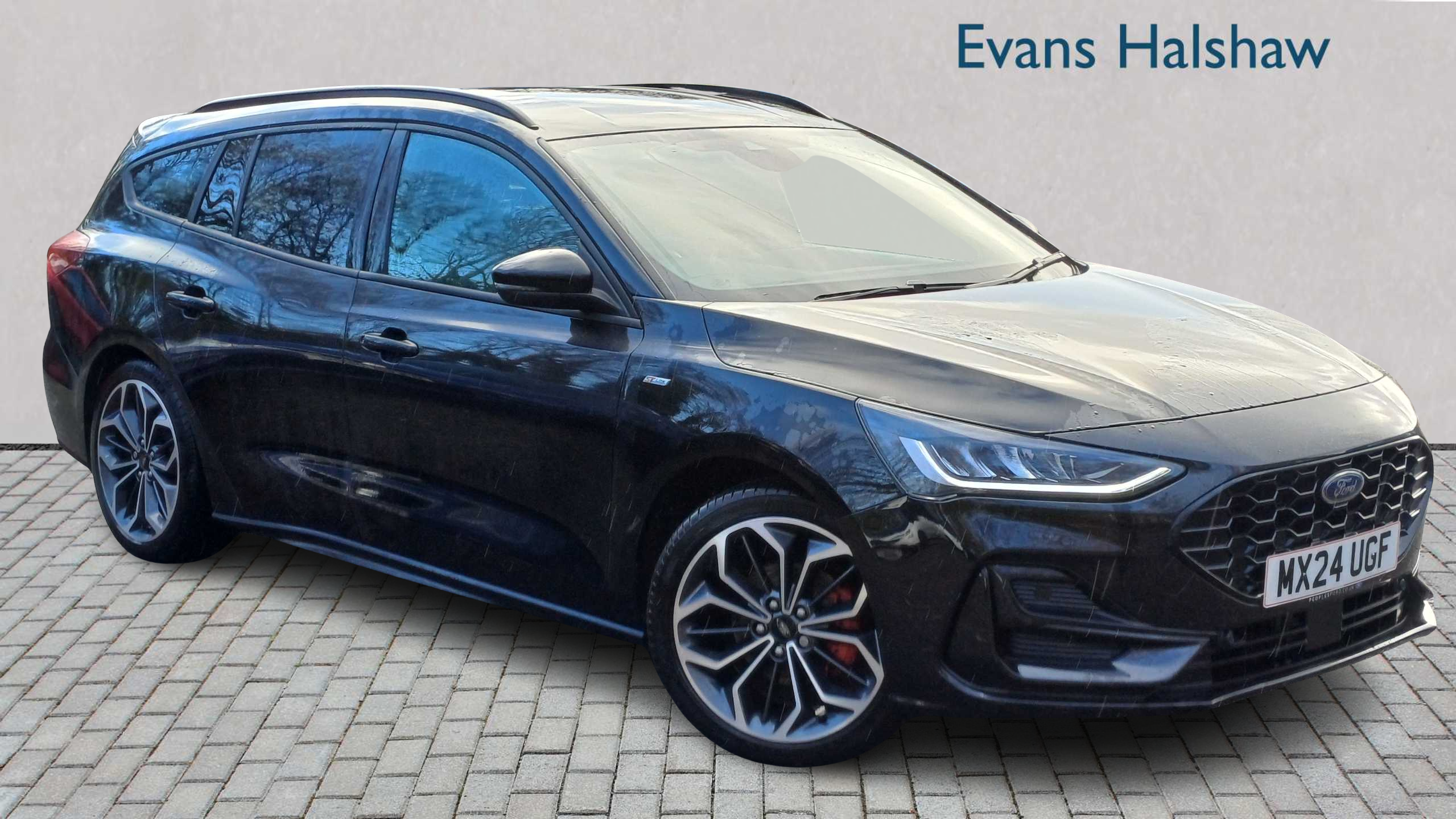 Main listing image - Ford Focus Estate