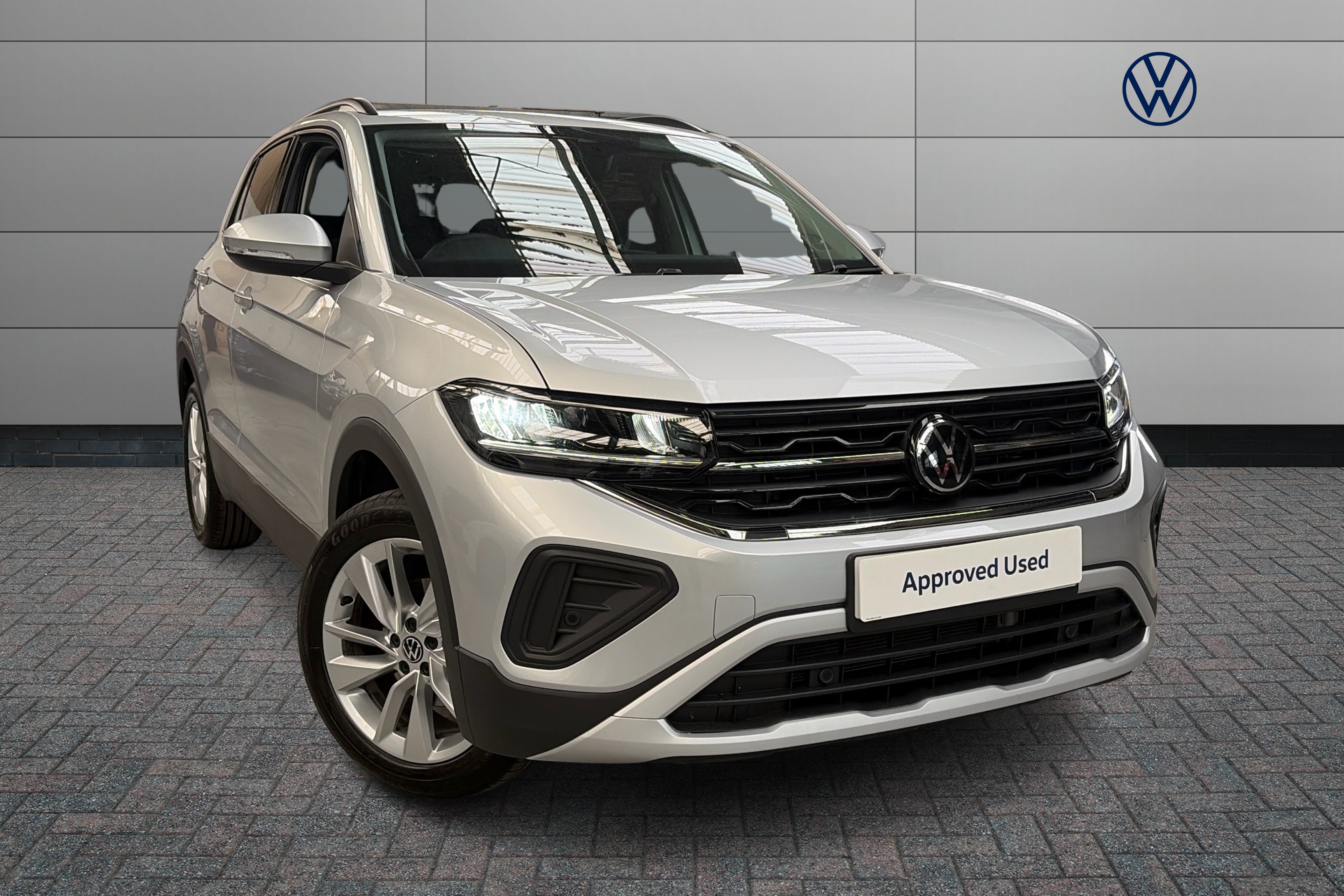 Main listing image - Volkswagen T-Cross