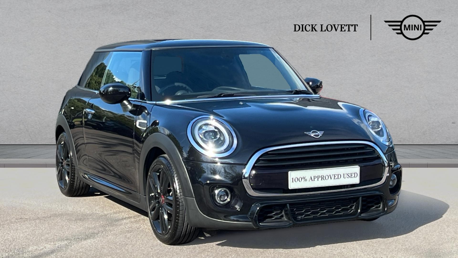 Main listing image - MINI Hatchback