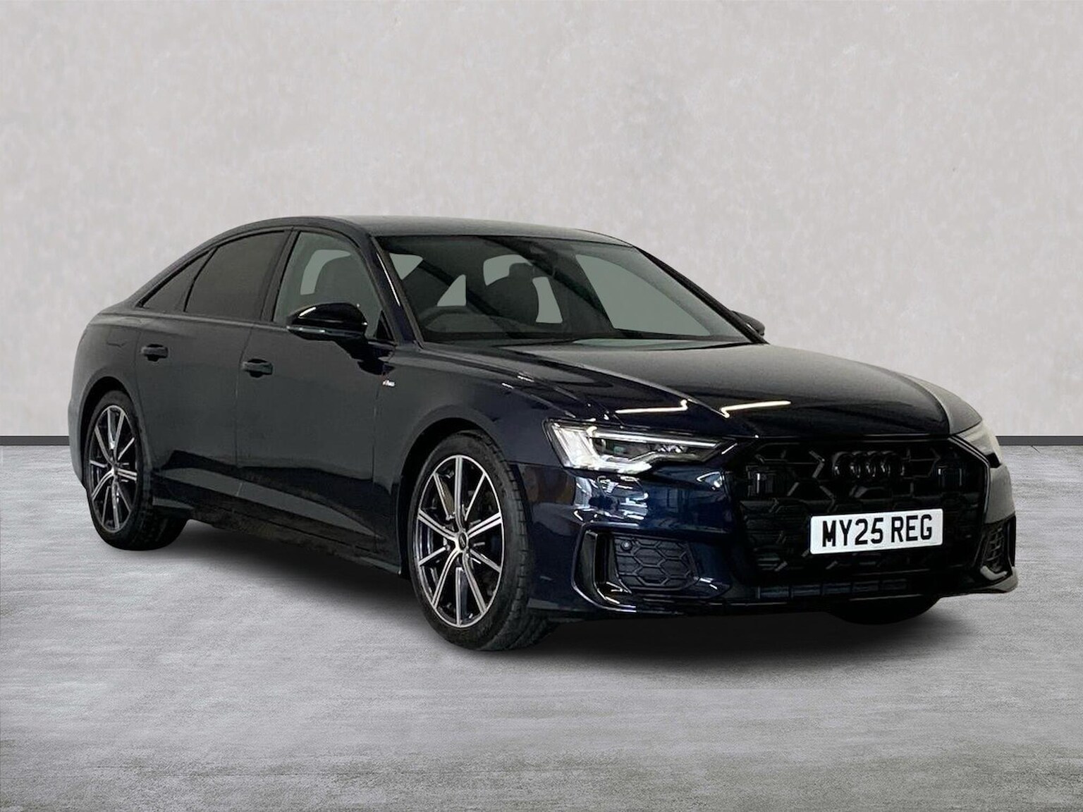 Main listing image - Audi A6