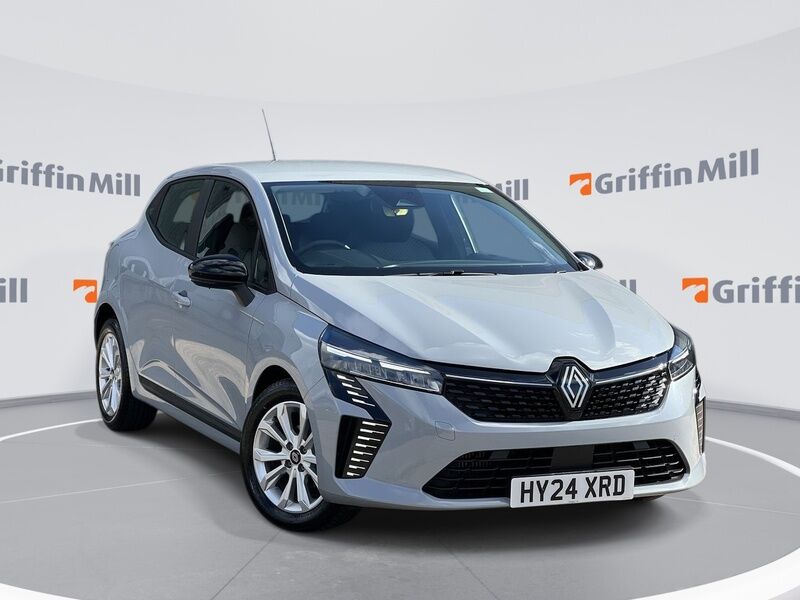 Main listing image - Renault Clio