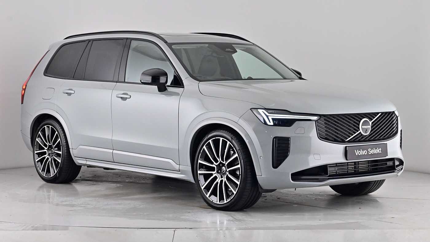 Main listing image - Volvo XC90