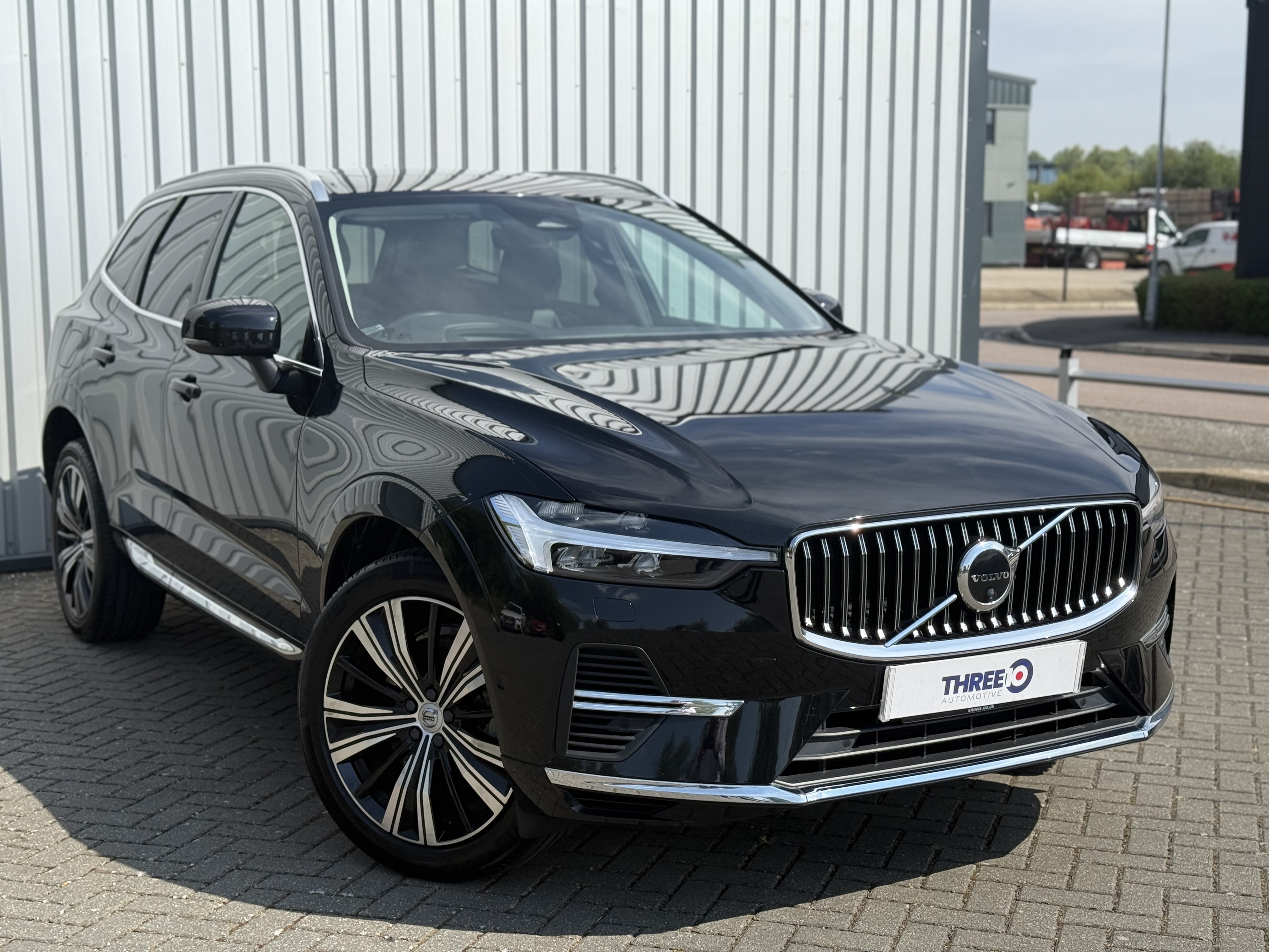 Main listing image - Volvo XC60