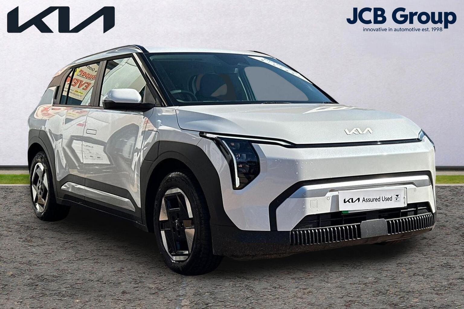 Main listing image - Kia EV3