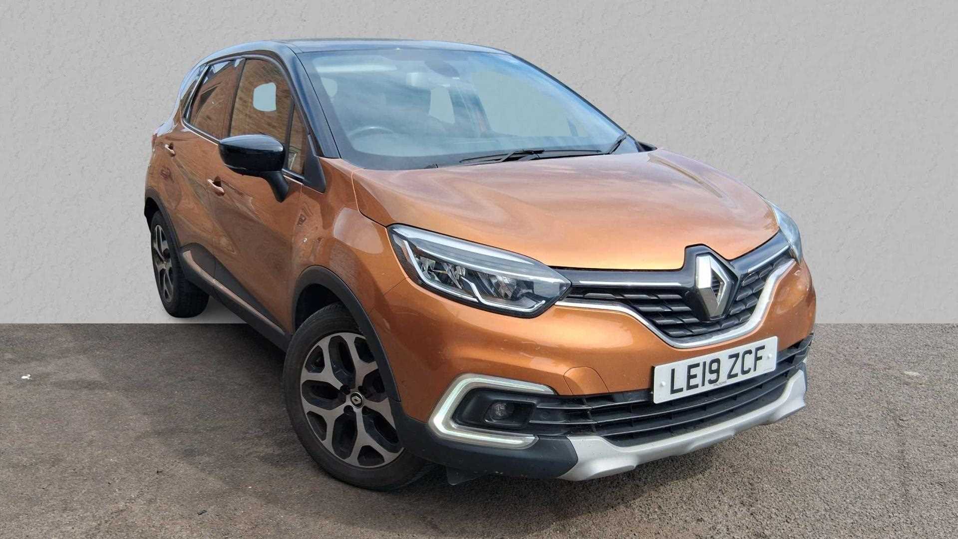 Main listing image - Renault Captur